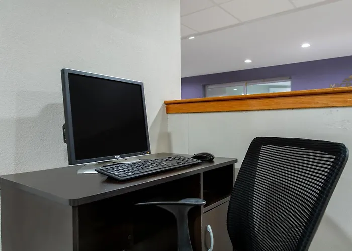 Cheap hotels Microtel Inn & Suites By Wyndham Philadelphia Airport