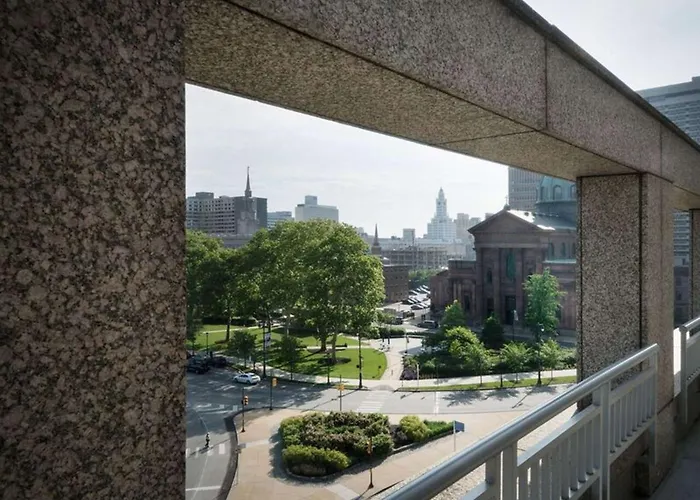 Pet Friendly hotel: The Logan Philadelphia, Curio Collection By Hilton